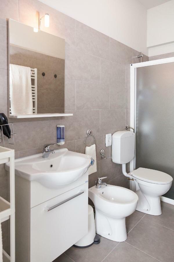 Riviera Hub Affittacamere